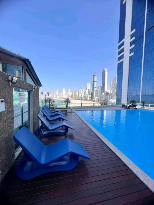 Piscina A Beira-Mar, Tranquilidade E Qualidade No Melhor De Bc Balneário Camboriú المظهر الخارجي الصورة