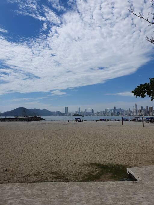 Piscina A Beira-Mar, Tranquilidade E Qualidade No Melhor De Bc Balneário Camboriú المظهر الخارجي الصورة